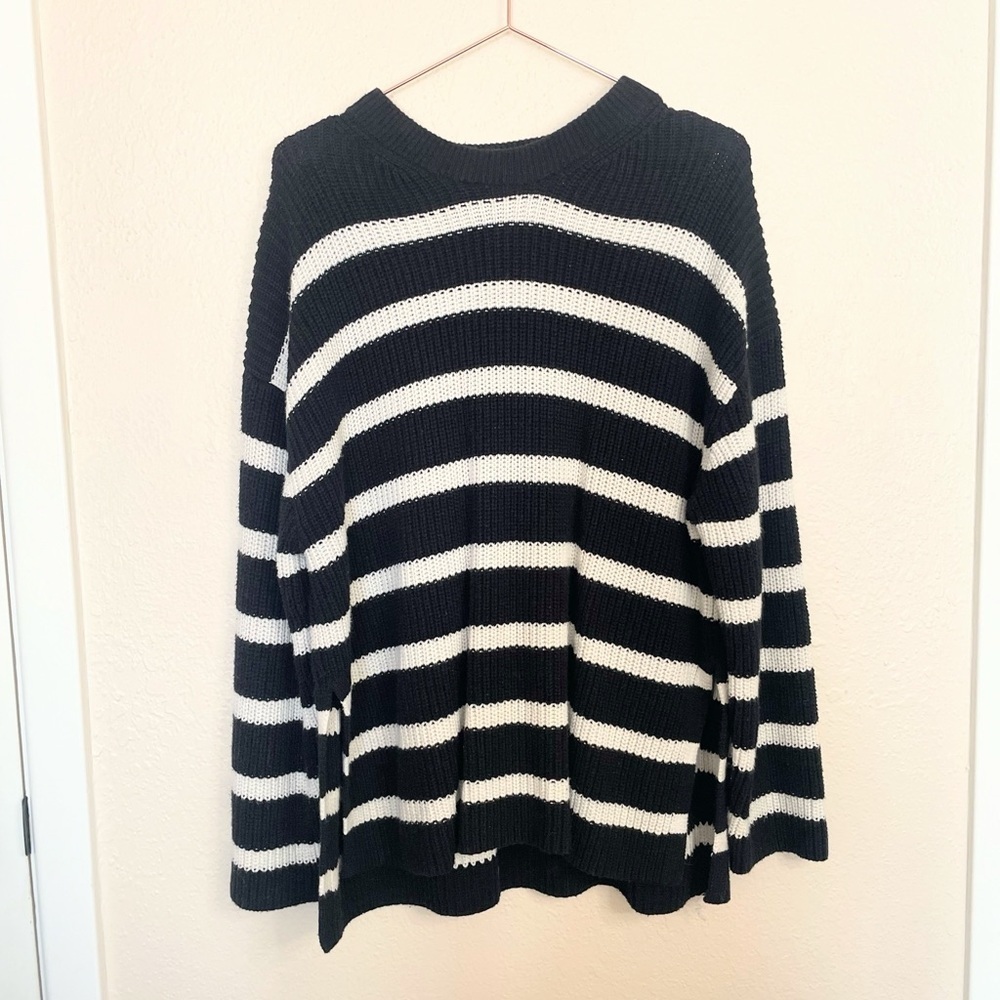 H&M Black White Knit Cotton Sweater Size Large Minimalist Chic - Picture 1 of 8